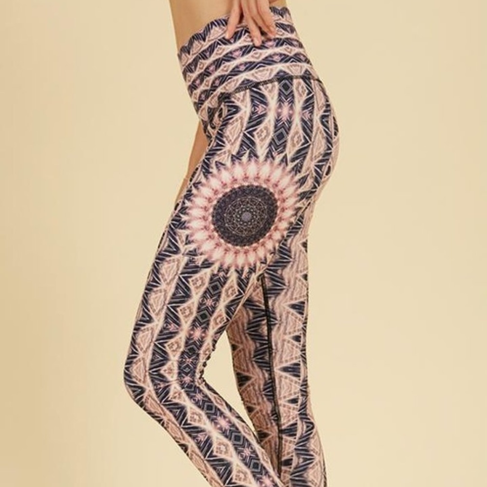 Wolven Threads Heliocentric Leggings